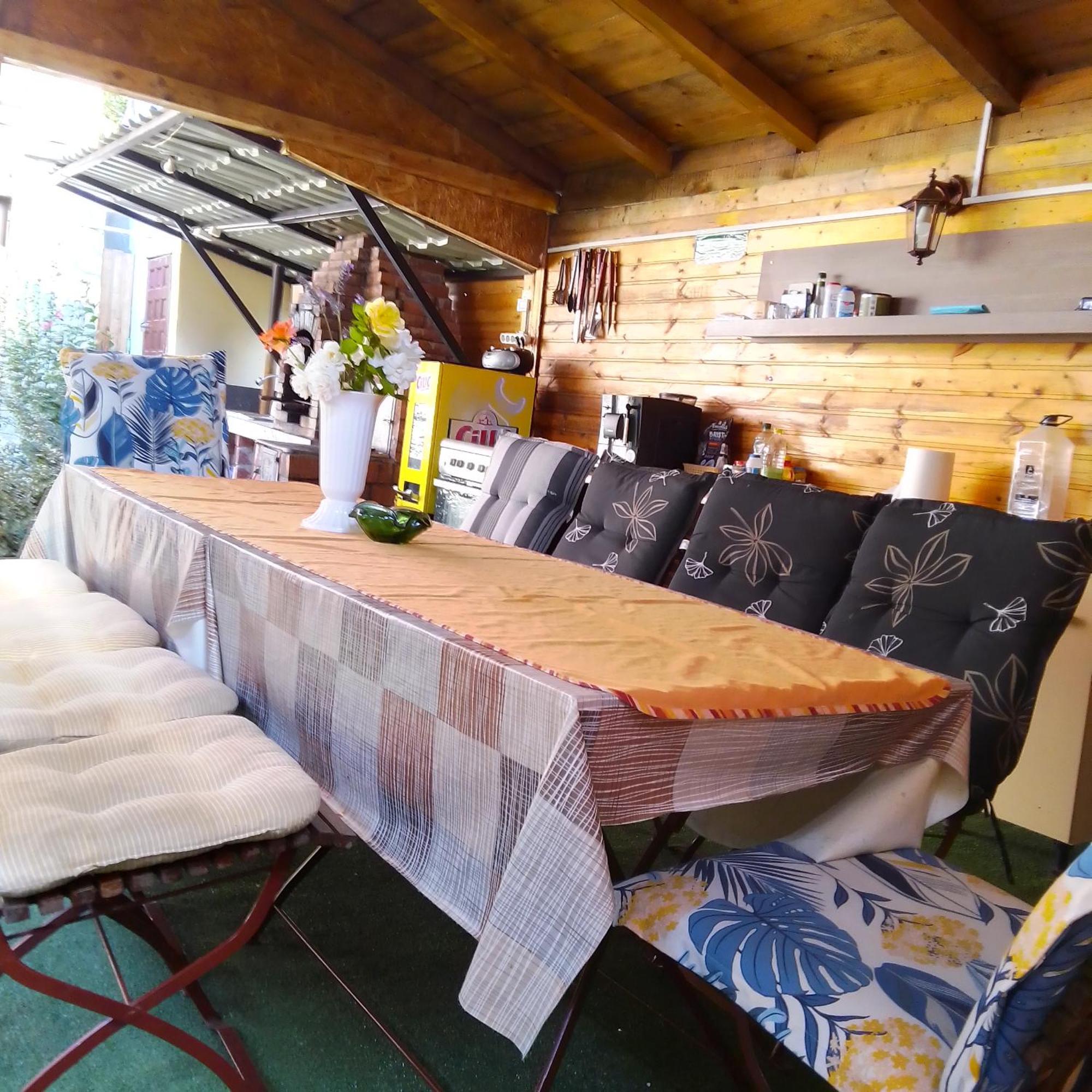 Casa Nicolas Buşteni Exteriör bild