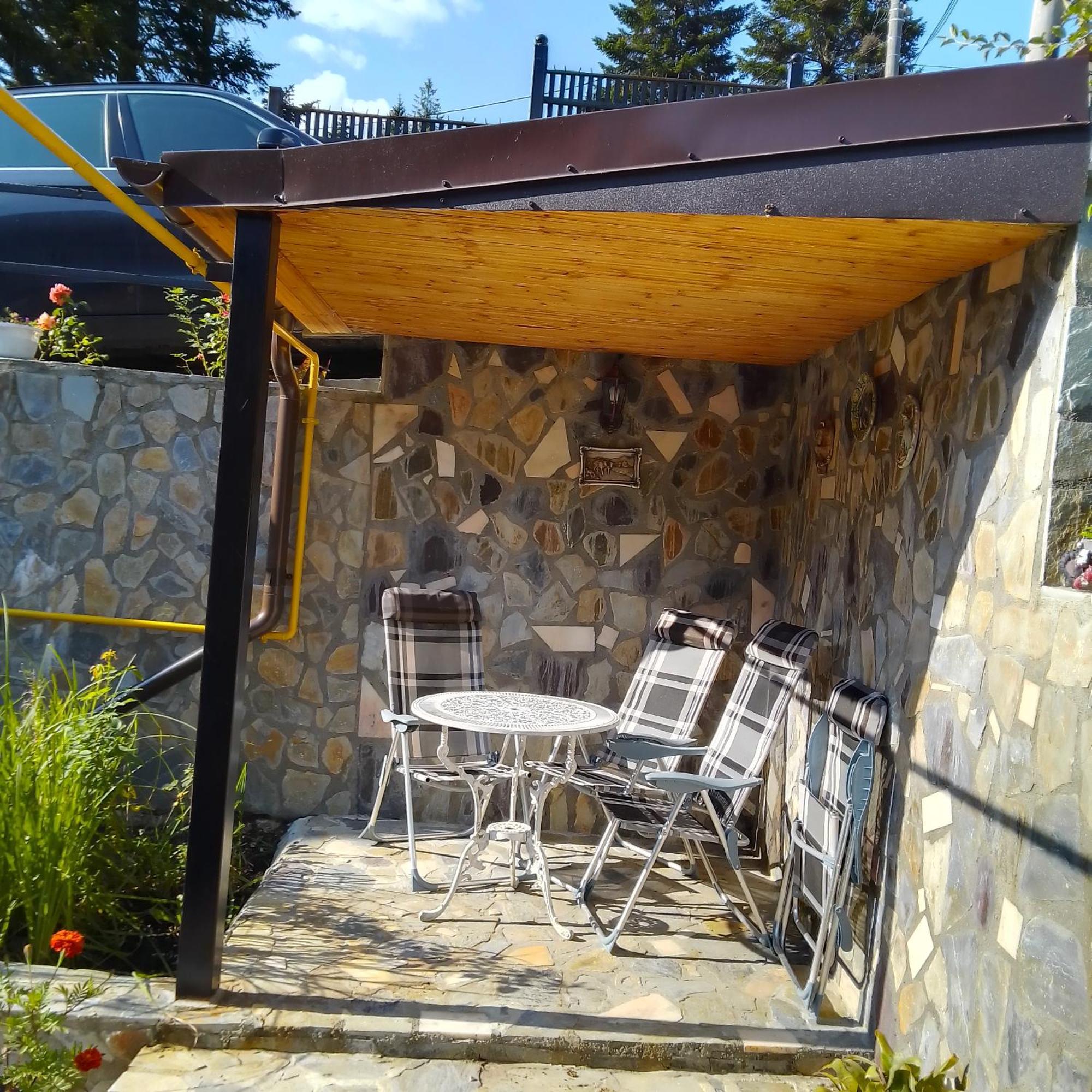Casa Nicolas Buşteni Exteriör bild